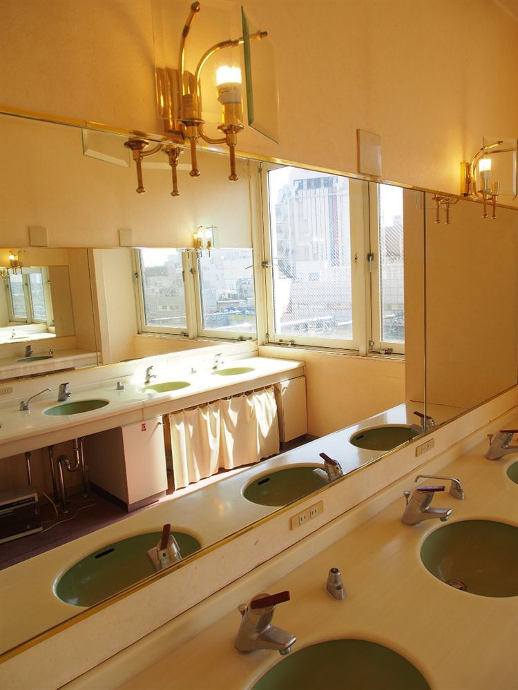Ueno Station Hostel Oriental Ⅱ โตเกียว ภายนอก รูปภาพ