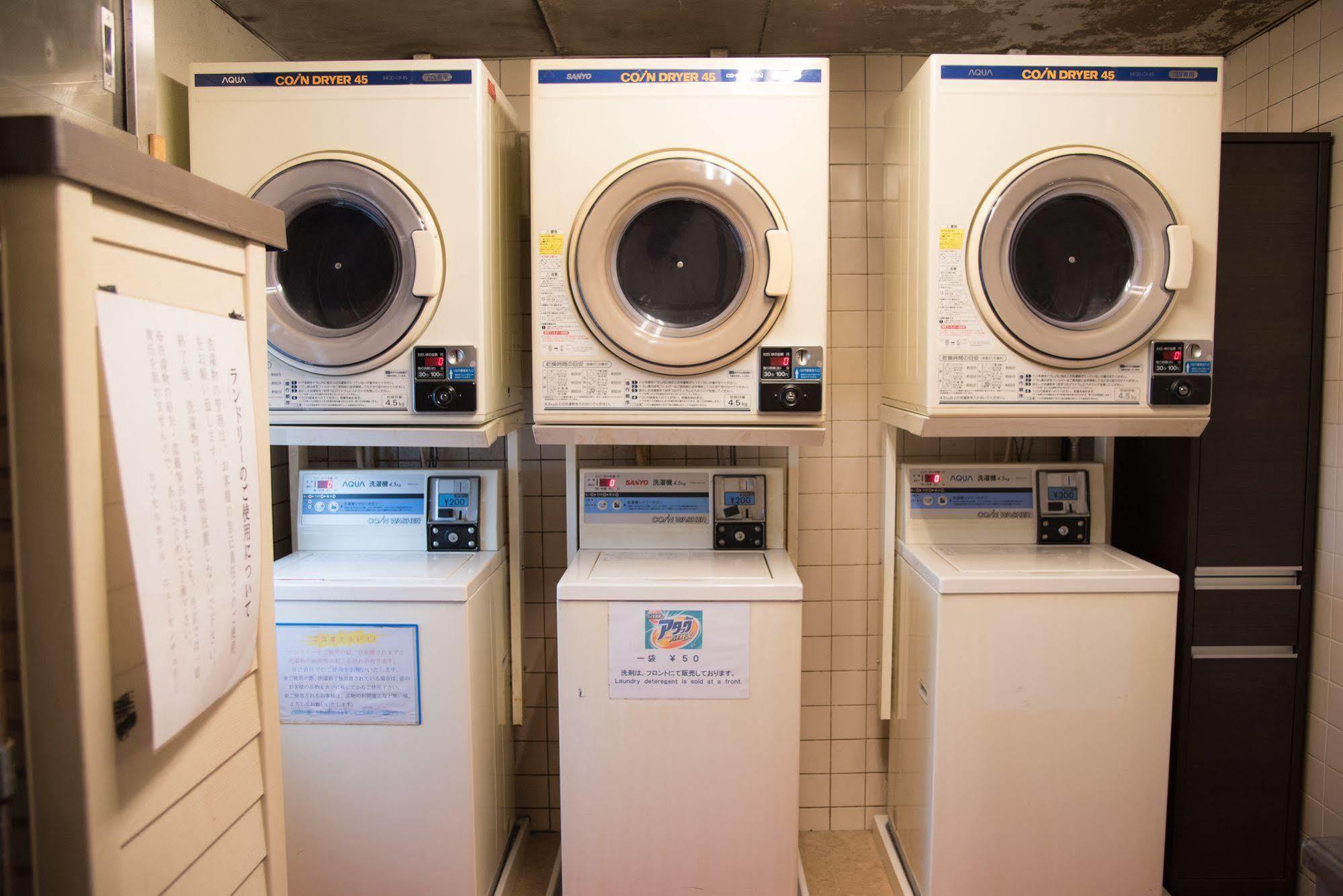 Ueno Station Hostel Oriental Ⅱ โตเกียว ภายนอก รูปภาพ