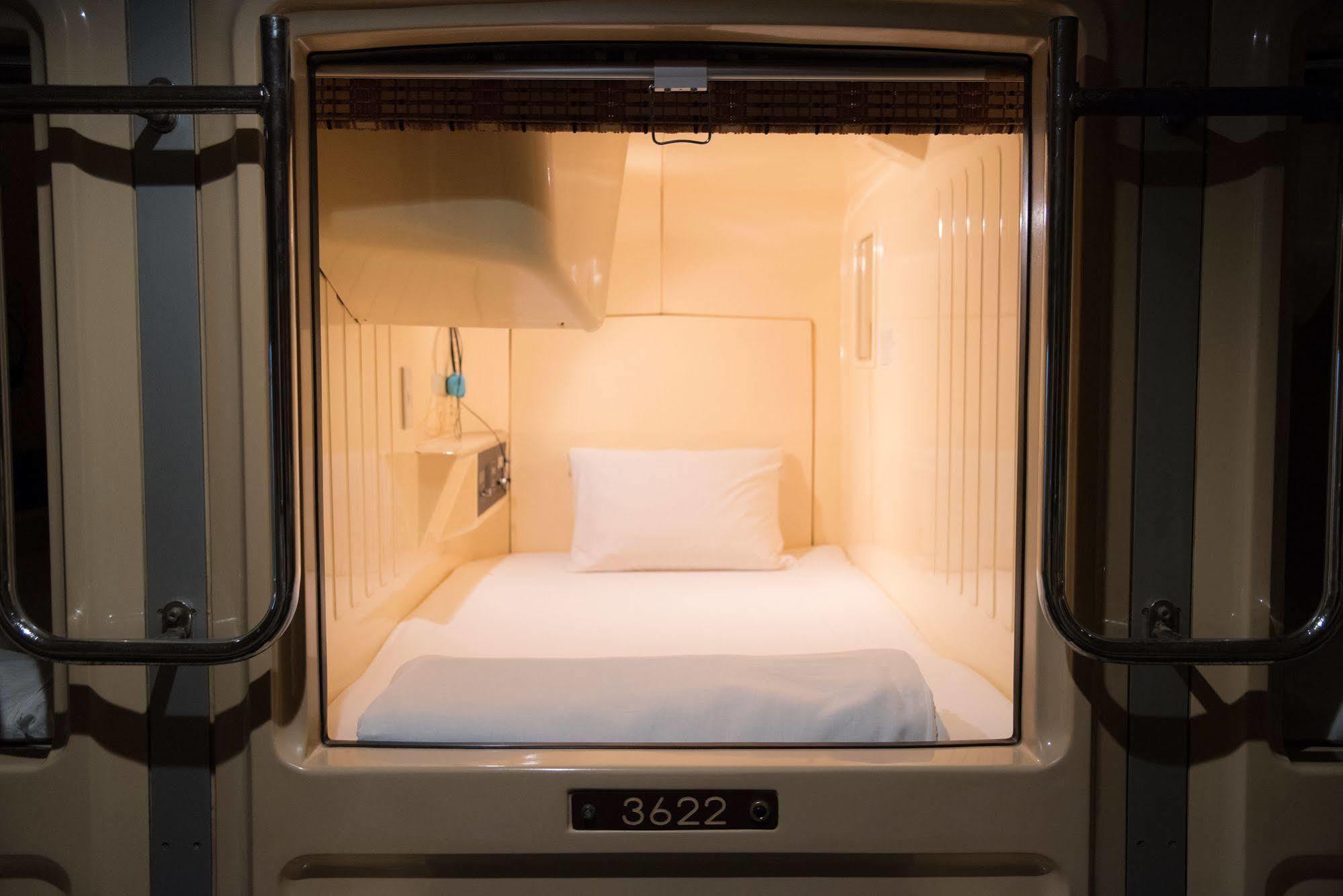Ueno Station Hostel Oriental Ⅱ โตเกียว ภายนอก รูปภาพ